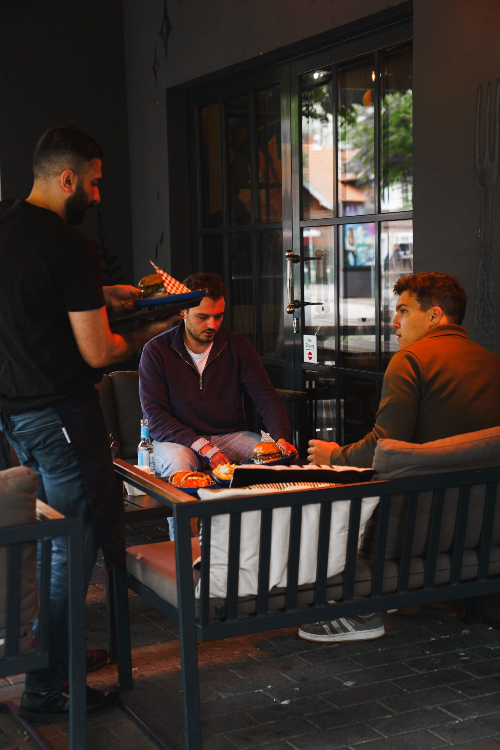 Urban Food Hamburg – moderne Gastronomie, Streetfood & Vielfalt bei Port Island Hamburg.