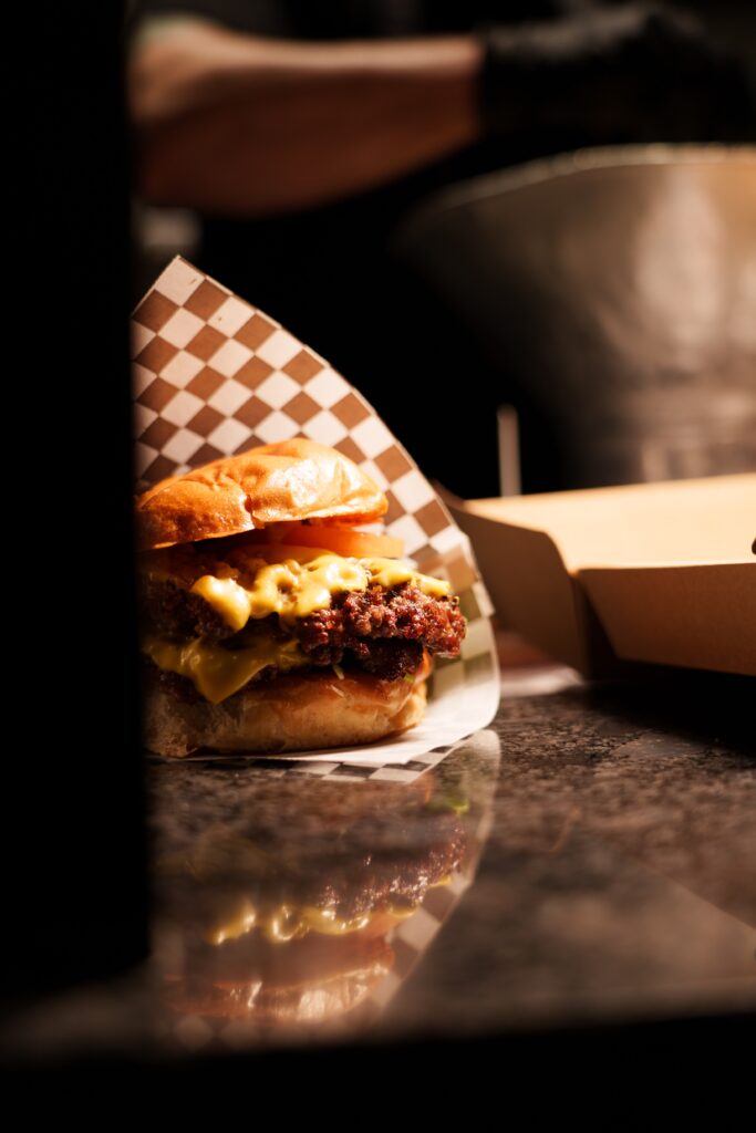 Halal Essen in der Nähe Hamburg – Burger bei Port Island
