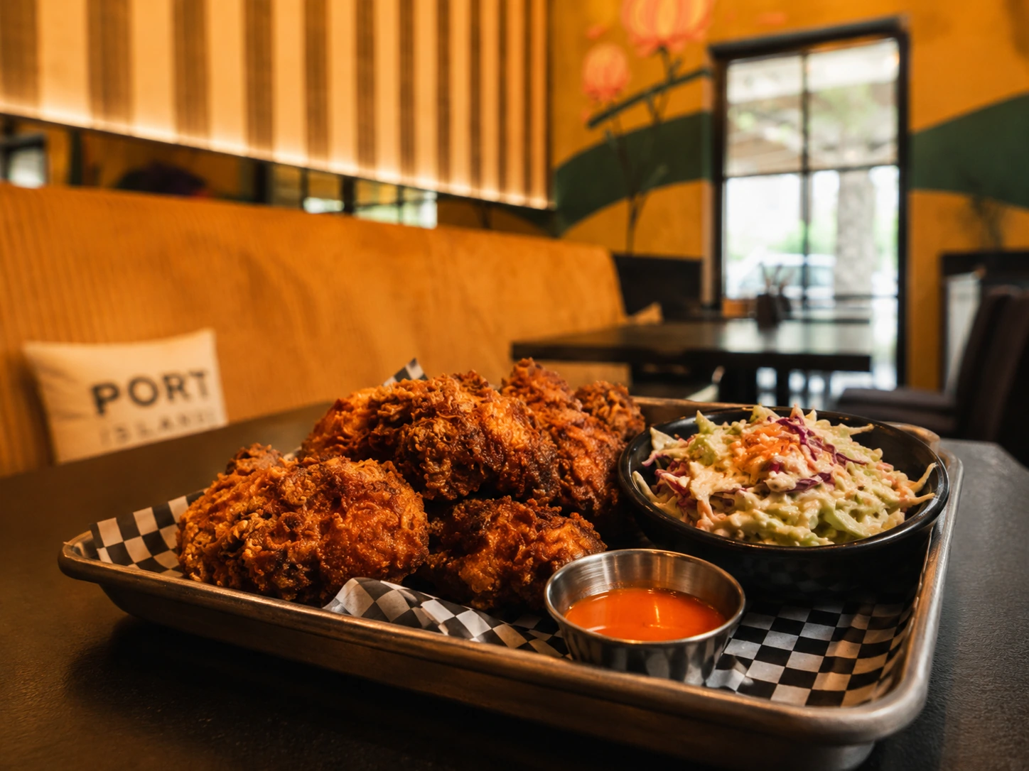 02 - Kalt, cremig, knackig Warum Cole Slaw neben heißem Fried Chicken so gut funktioniert